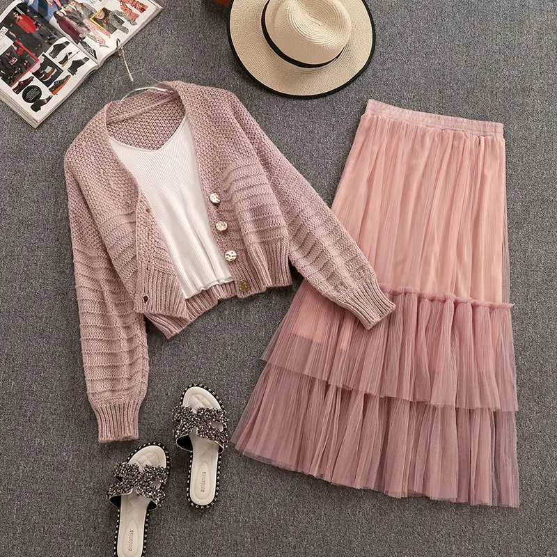 

Fit size S / M 2019 Autumn Women Long Sleeves Cardigan + Knitted Vest + Mesh Skirt 3 pcs Sets Fashion Suits A1826