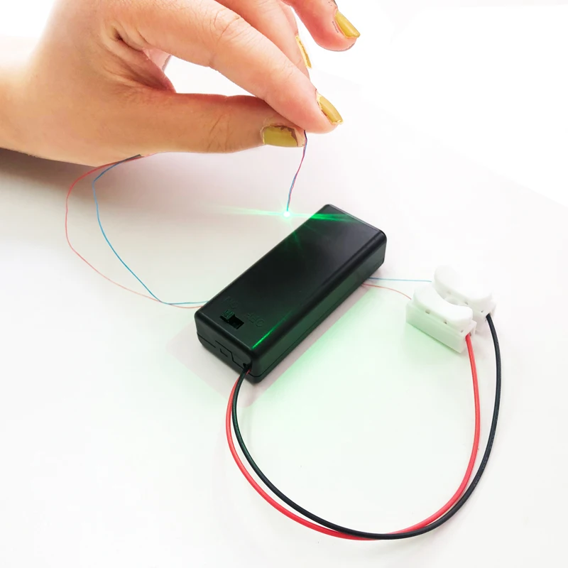 Battery Holder With ON-OFF Switch Button Coin Cell Battery Socket Storage Box 3V battery Case Cover Tools Model Railway Layout battery holder switch