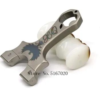 

The new hunting slingshot has a flat rubber band. A powerful stainless steel slingshot is suitable for outdoor shooting.