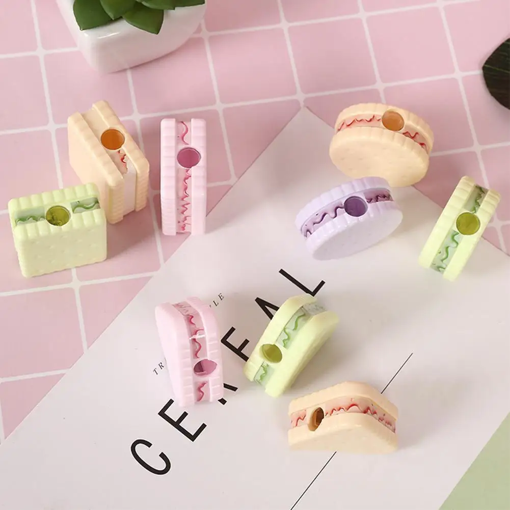 

1pcs Cute Cookie Sharpener School Supplies Boys Girls VIVIDCRAFT Colorful Creative Sharpener Pencil Stationery Mini C3H2