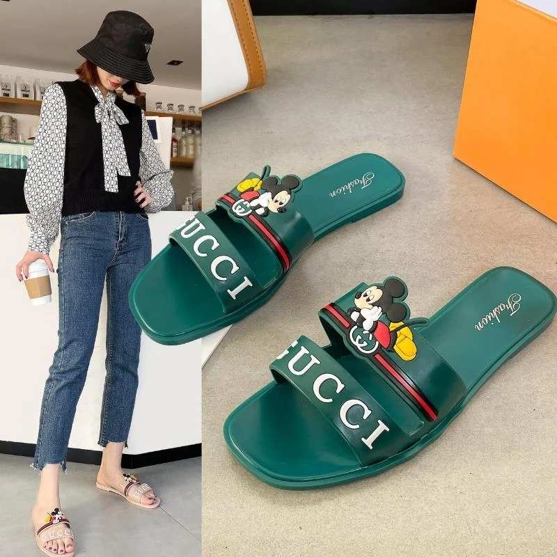 Zapatillas de verano para mujer, chanclas de suela plana antideslizantes de cuero de Mickey Mouse rojo, sandalias de exterior, novedad de 2021