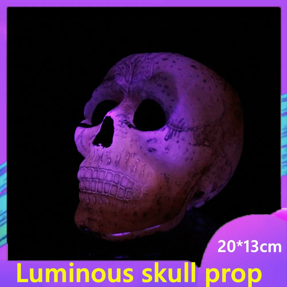 

Ready stock Halloween Decoration Novelty Trick Props Skull Ornament Creative Toys Horror Funny Spoof Trick
