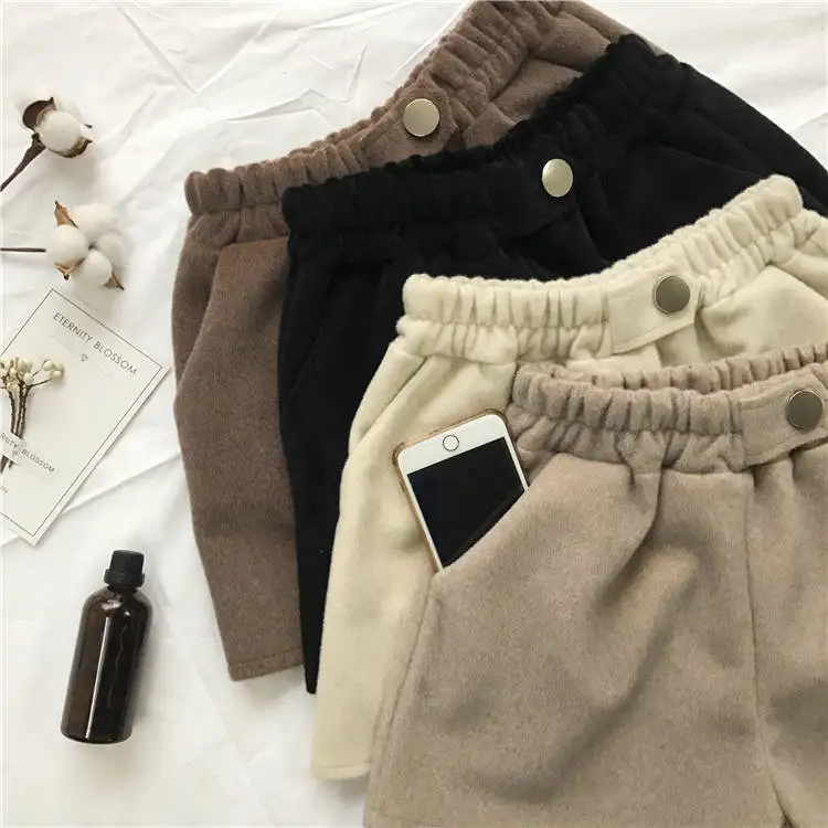 2021 New Spring and Autumn Woolen Loose High Waist Shorts for Woman Black Brown White Khaki Hot Pants Women Shorts black denim shorts