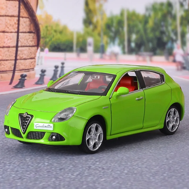 

Hot Sales Caipo 1/32 Alfa Romeo Alloy Car Model Warrior Sound And Light Toy Car Metal Car in Bulk