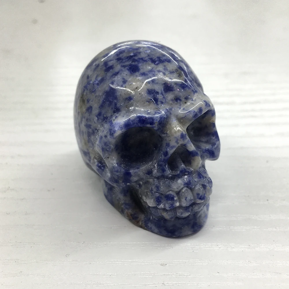 

1pc Natural Crystal Quartz Seiko Carved Skull Head Home Living Room Decoration Artwork Open Chakras to Restore Spiritual Power