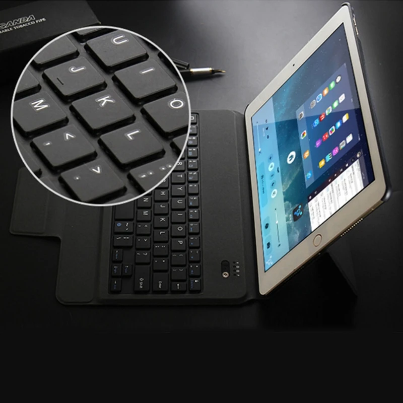 Чехол с Bluetooth клавиатурой с подставкой и интеллектуальным переключателем для iPad Air 2/Pro 9," D08B