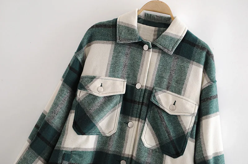 Женская одежда из новой коллекции осень зима 2019 года легко восстанавливается в