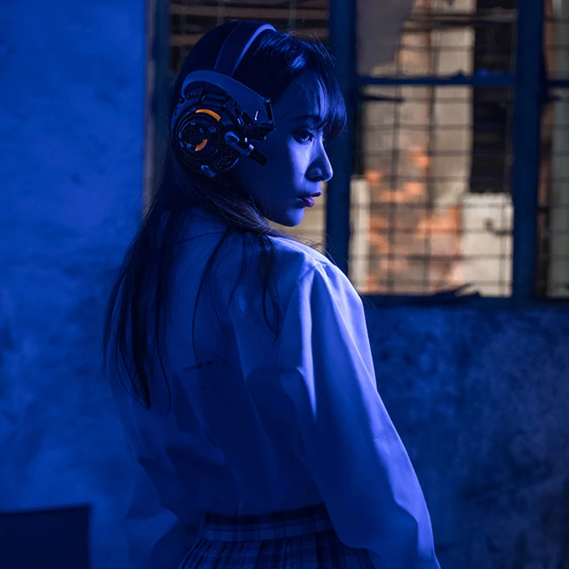 Беспроводные наушники Cyberpunk оригинального дизайна технологические