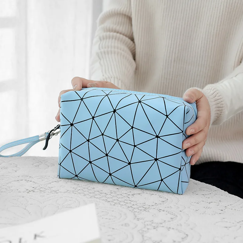 Blue Новая косметичка ins из искусственной кожи с бриллиантами Высококачественная Дамская Косметика сумка для хранения дорожная косметичка роскошная сумка XYLOBHDG - Цвет: Blue