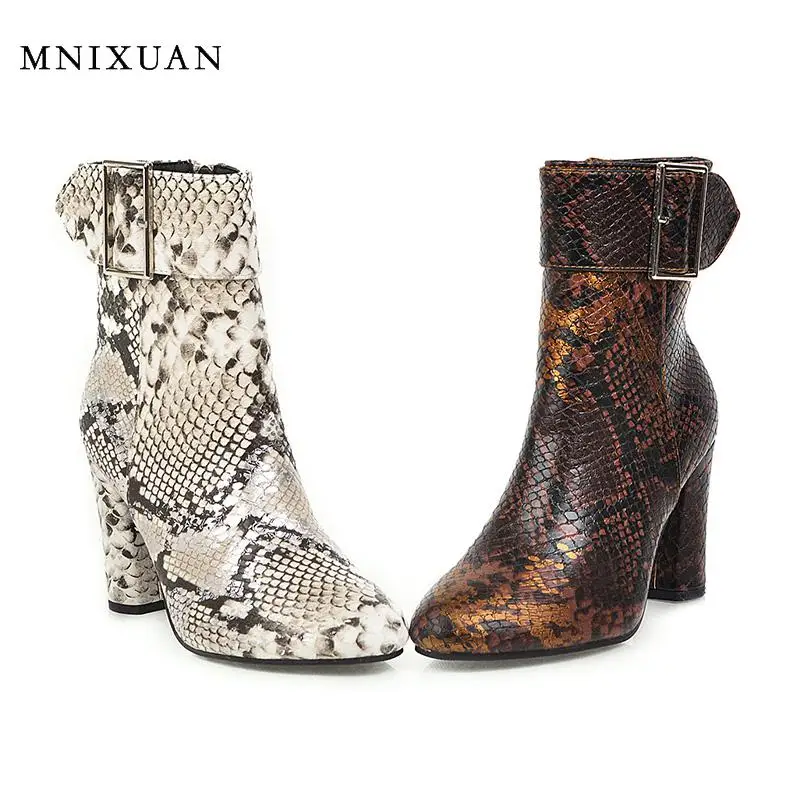 MNIXUAN/Женская обувь; Новинка года; Зимние ботильоны для женщин в западном стиле со змеиным принтом; обувь на высоком блочном каблуке; коричневые женские ботинки