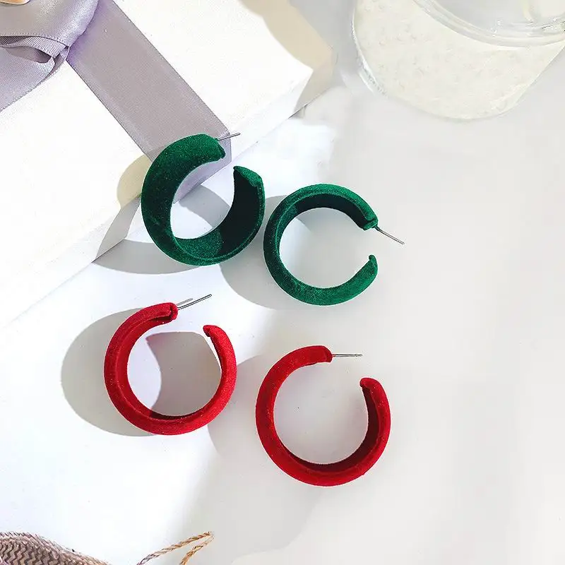 

2019 Winter Fashion Hoop Earrings Red Green Statement Hanging Earings For Female Jewelry