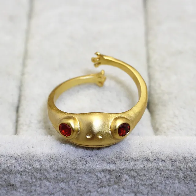 YADELAI Charming Fashion Owl Ring Vintage Man and Women Alloy Blue Eyes Owl Ring Versatile Argent  Adjustable Creativering Ring Frog golden