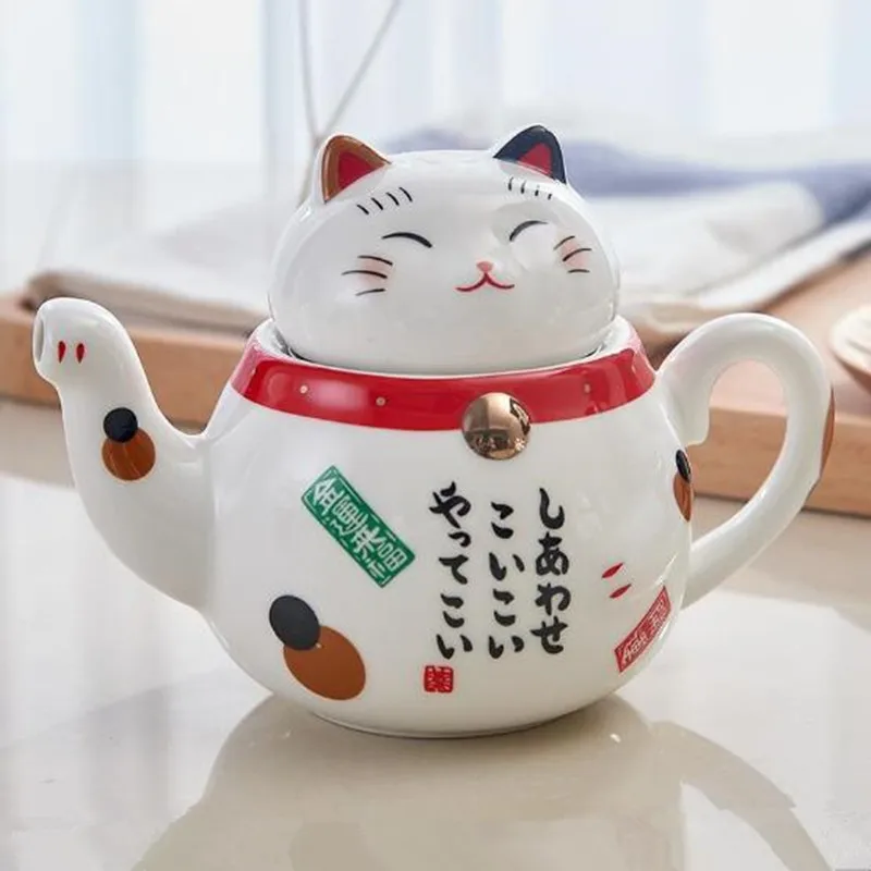 Lucky Japanese Cat Teapot, Cute Ceramic 22 Oz Tea Pot with Infuser, Cats in  the Kitchen Oriental Kitchenware, 6 Inches