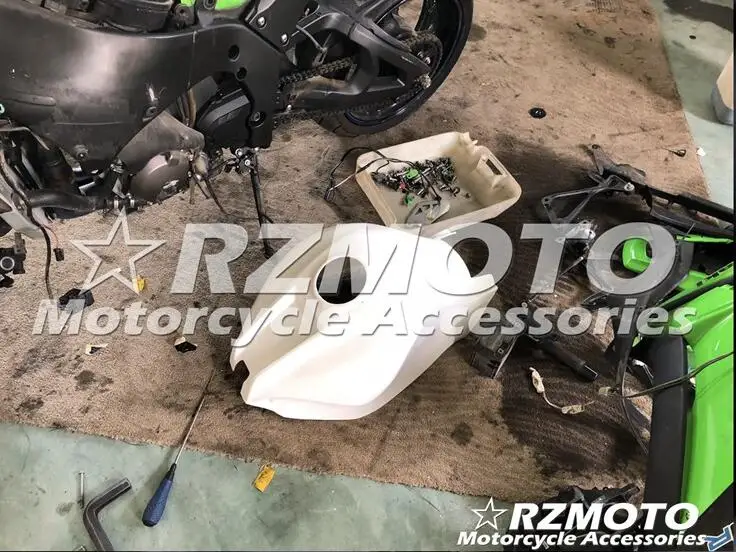 Лакированные украшения для мотоцикла из углеродного волокна для kawasaki ZX10R 10R 2011- всех цветов № 00281