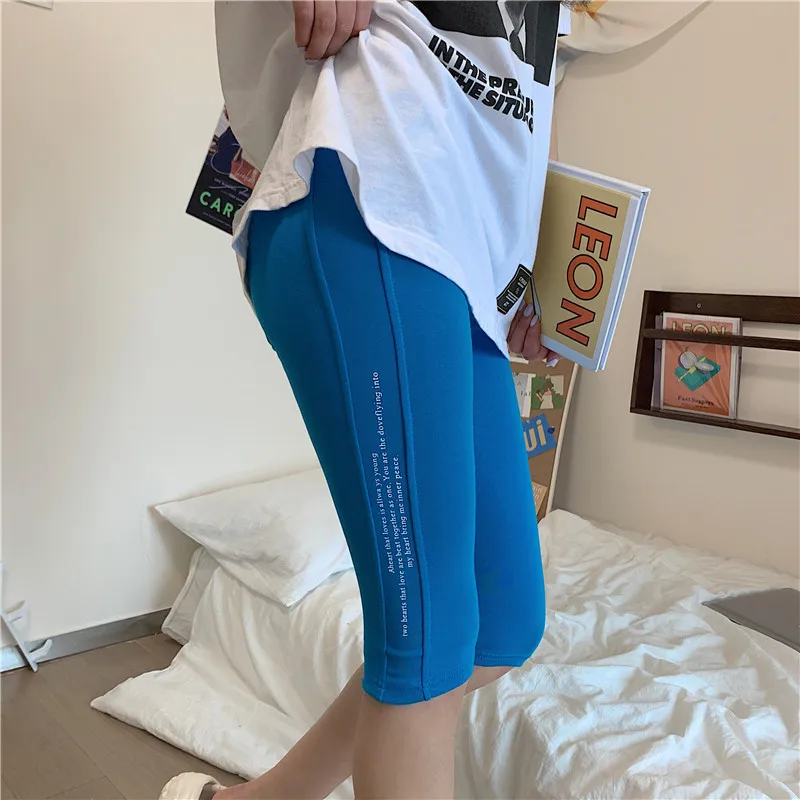 Summer Solid Color Leggings Letter Five-Point Pants Women Wear High Waist Slim Fit Wild Fashion Black Leggings F5A149