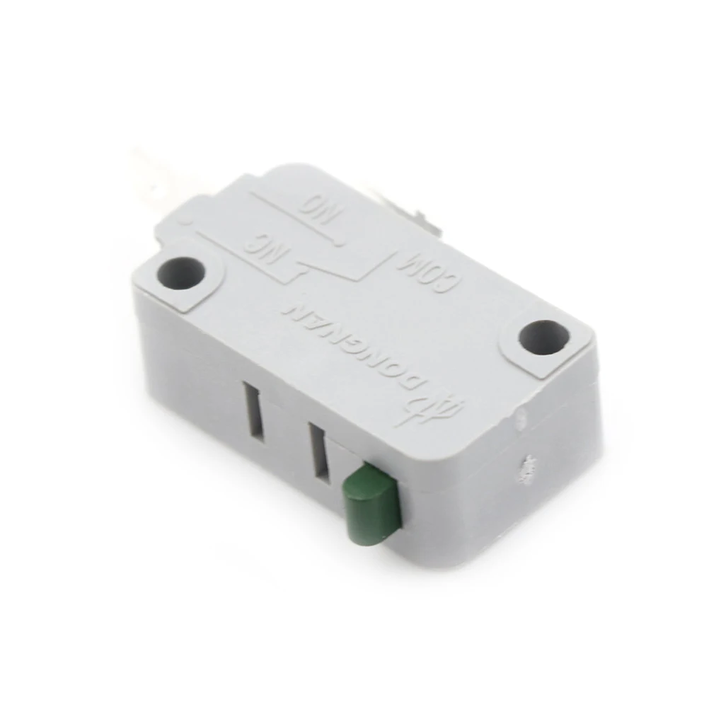 ũ ġ öƽ ũ ġ, AC KW11-3Z, 2 Ʈ Ʈ ġ, 3cm x 1.5cm x 1cm, 16A, 250V, 1 