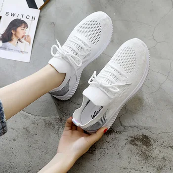 

Lightweight casual shoes women breathable summer flat ladies sneakers sport white women vulcanize shoes Zapatos Mujer new VT1128