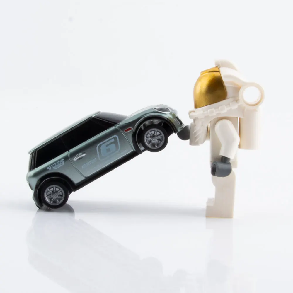 TURBO RACING  MINI COOPER 1:76 RTR 赤/白 Turbo Racing Mini Cooper 1:76 RTR - RED – HeliDirect