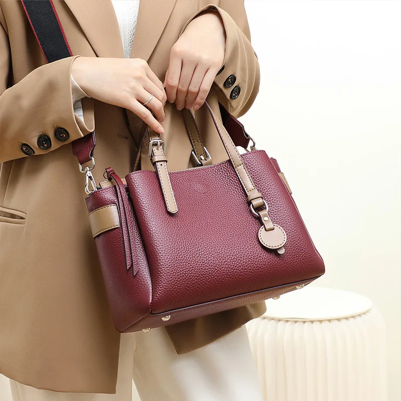 

Genuine Leather Female 2020 Contrast Color Hand Simple Big Capacity Diagonal Span Single Shoulder Bag