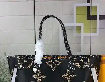 

Large capacity and convenient shopping bag 2020 portable size bag brand designer shoulder bag L brand high quality classic large