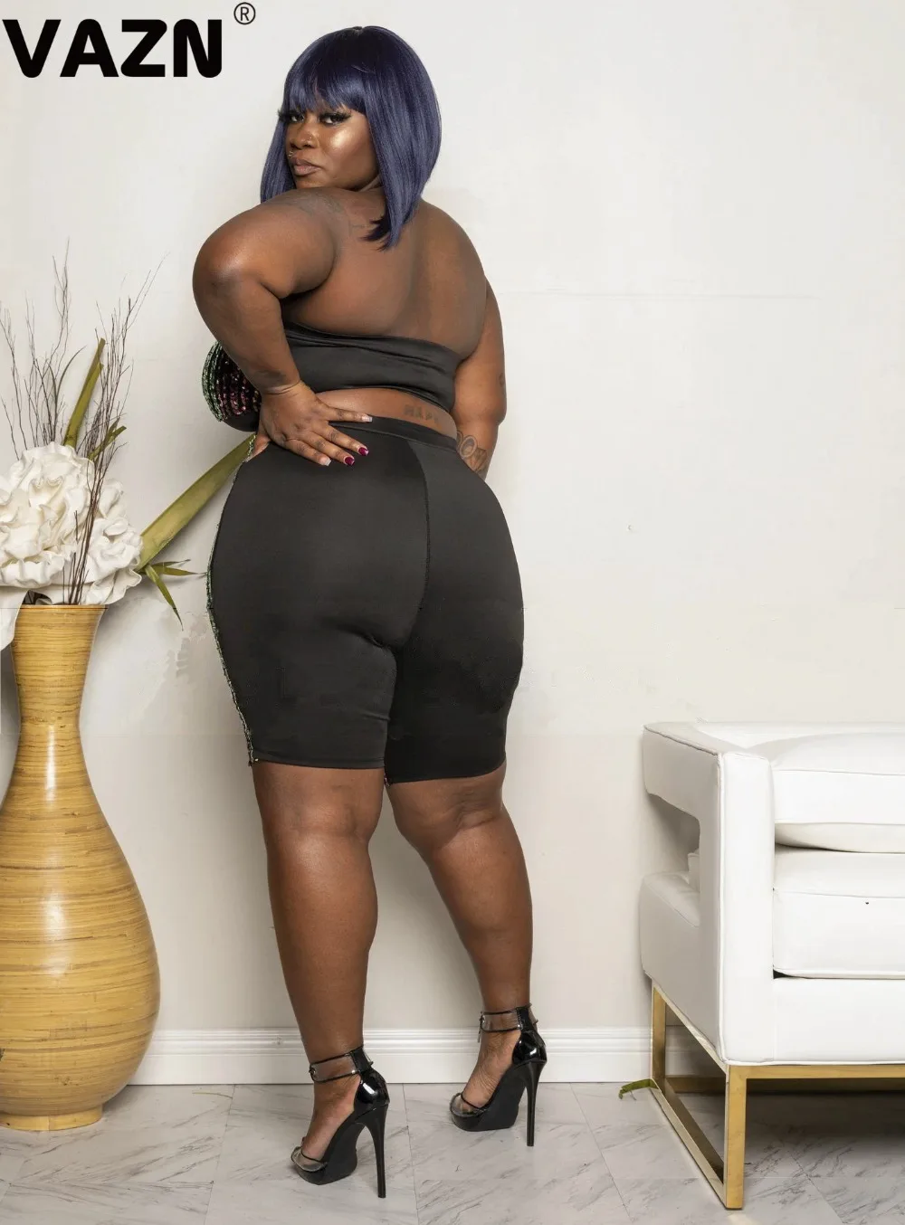 VAZN New Plus Size Heavy Industry Sequined Flaring Sexy Hollow Out Untidy Open Strapless Top Short Pants Slim Women 2 Piece Set
