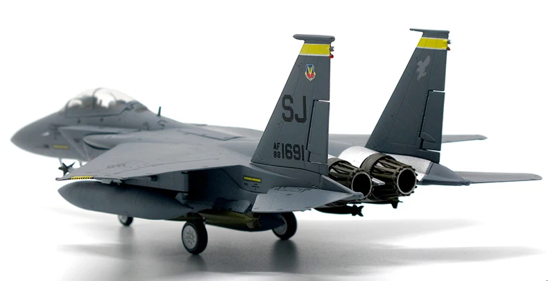 Изысканные 1/72 ВВС США F-15E истребитель Персидского залива войны сплав Коллекционная модель