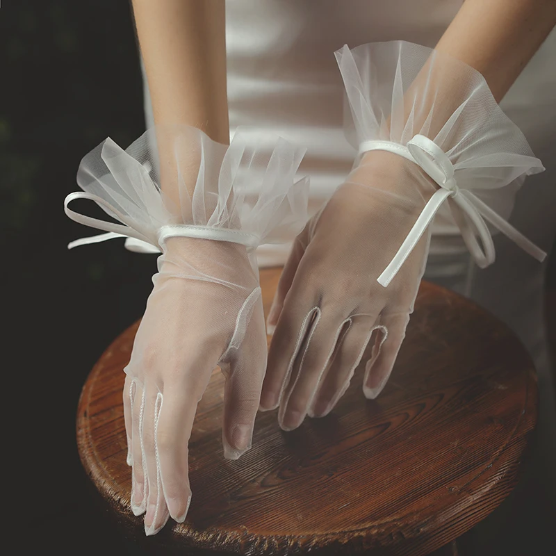 Elegant Wedding Bridal Short White Gloves Breathable Tulle Ribbon Bow Brides Bridesmaid Women Pageant Prom Handschuh wedding dress gloves