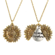 Moda Boho colgante collar You Are My Sunshine Alloy Aleación de girasol colgante abierto collares para mujeres amante collar joyería(China)
