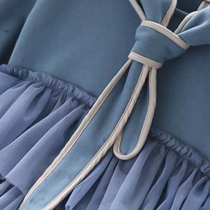 autumn new medium and small children's solid color hooded bow tie long-sleeved stitching cake mesh dress