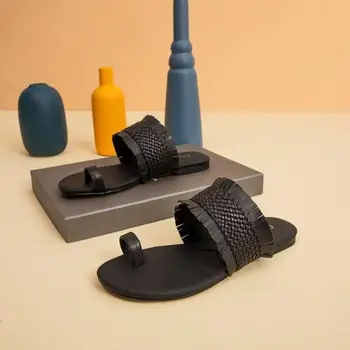 

2020 New Style Slippers Spring And Summer Women Slippers Genuine Leather Weave Flat Causal Thong Slippers