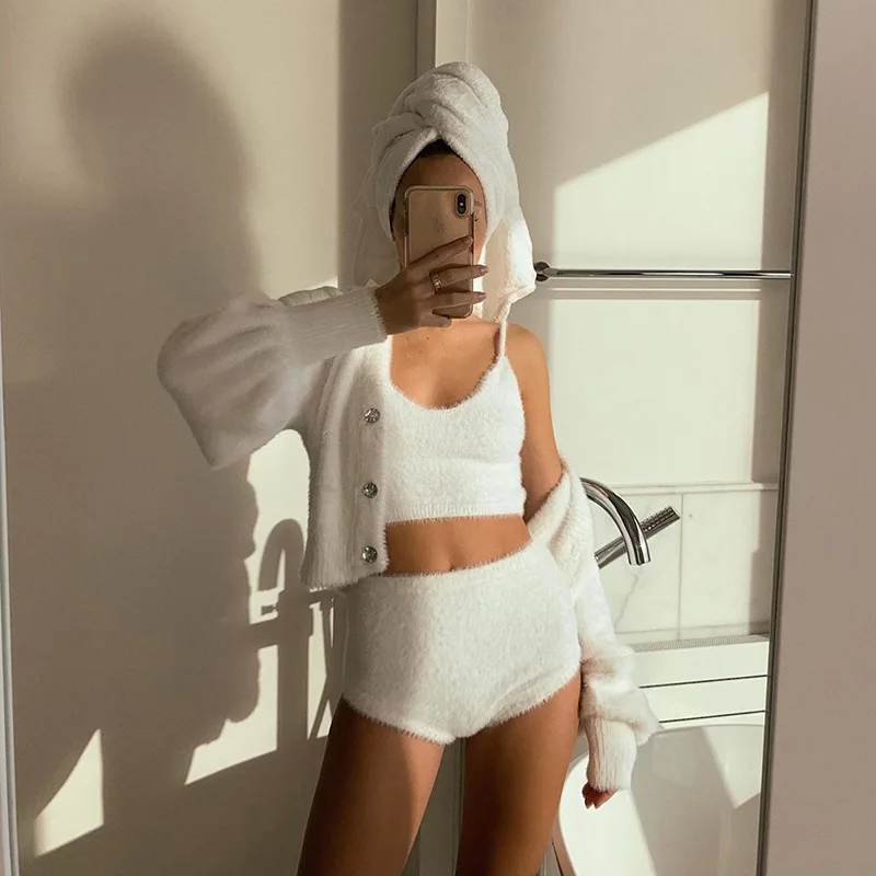 

2021 Fall Women's Cardigan Artificial Wool 3-piece Suit V-neck Crystal Button Lantern Sleeve Warm Winter Casual Knitted Sweater