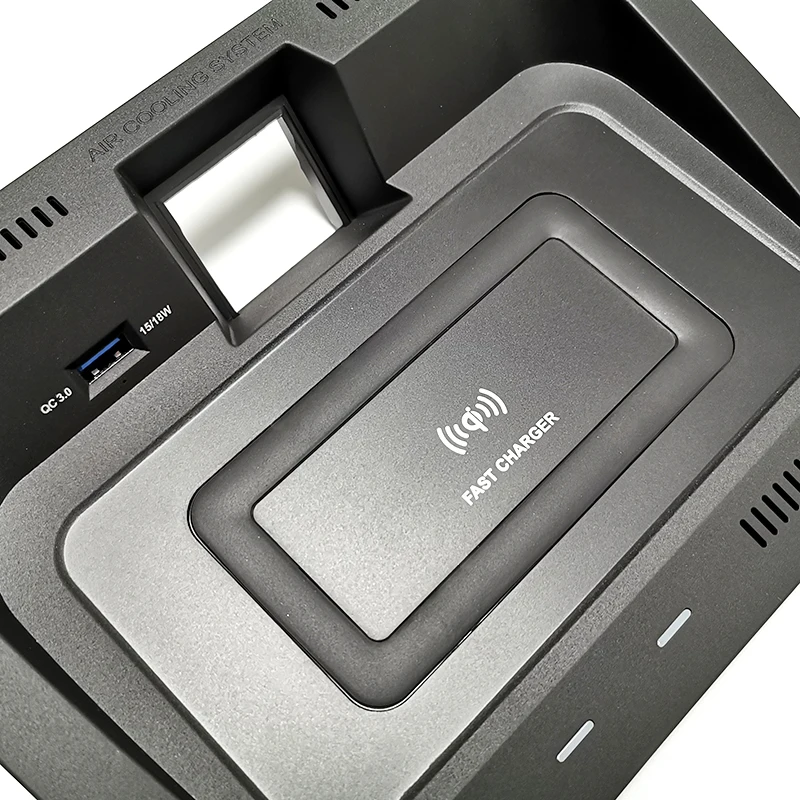 For Toyota RAV4 RAV 4 2019 2020 10W car QI wireless charger wireless phone holder center console storage box charging plate