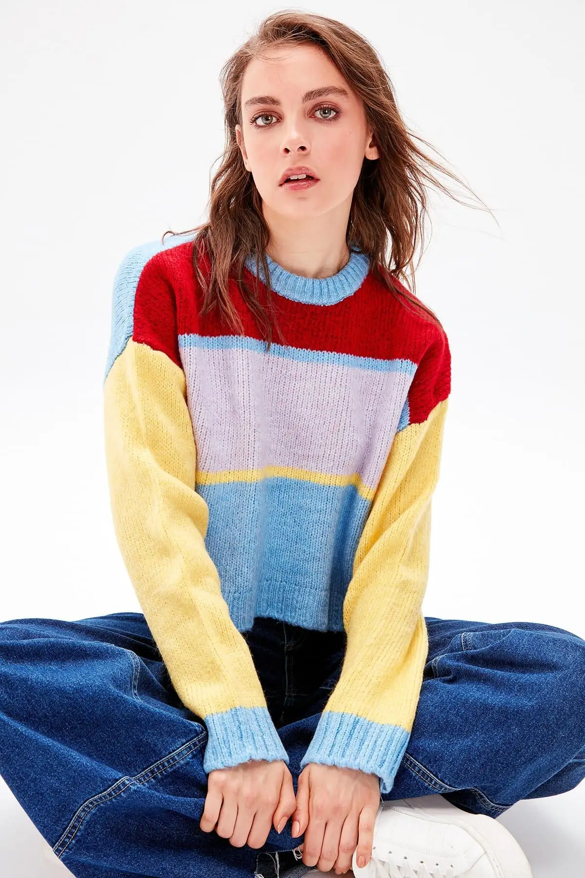 

Trendyol Multicolour Sweater Sweater TWOAW20KZ0530