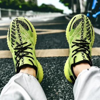

2020 summer new men's shoes mesh shoes casual sports breathable trend daddy shoes increased coconut running shoes
