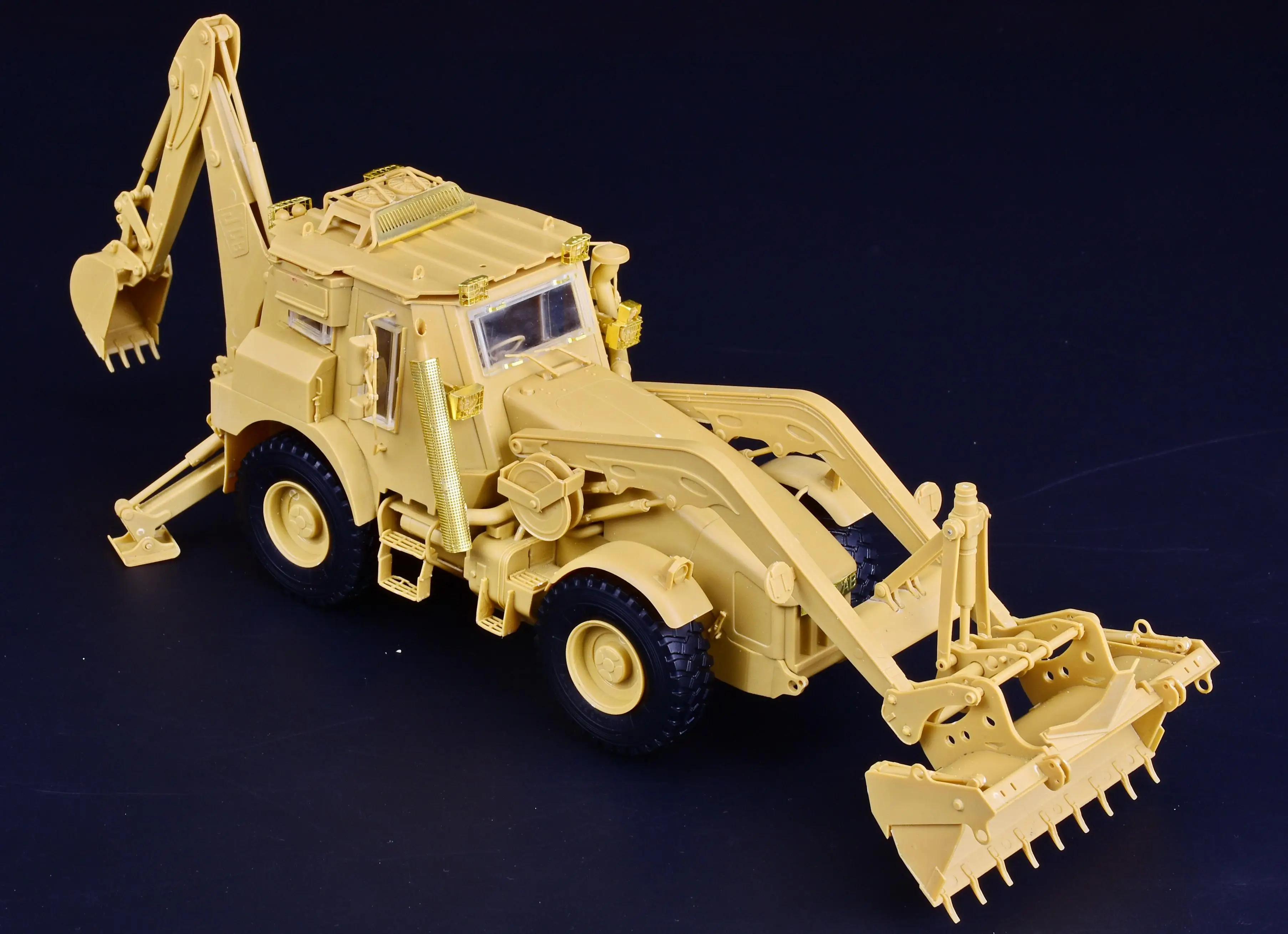 Панда PH35041 1/35 HMEE-1(высокой подвижности инженерного экскаватора