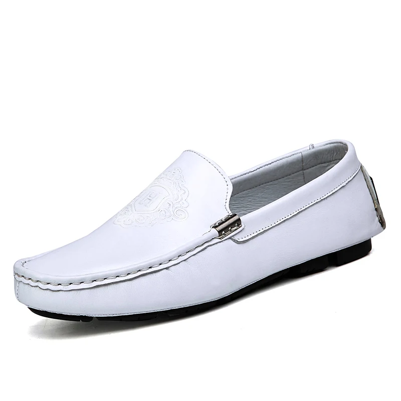 

2019 Spring Summer NEW Men's Loafers Lazy soft Flat Casual Shoes Men Breathable Slip-On Soft Leather Driving Shoes Moccasins