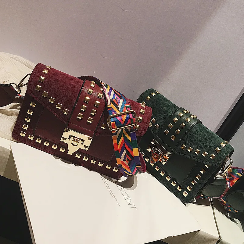 

2019 Shoulder Strap Wide Square Small Fashion Handbag Rivet Bag Woman Luxury Handbags Crossbody Women Designer Bolsas Feminina