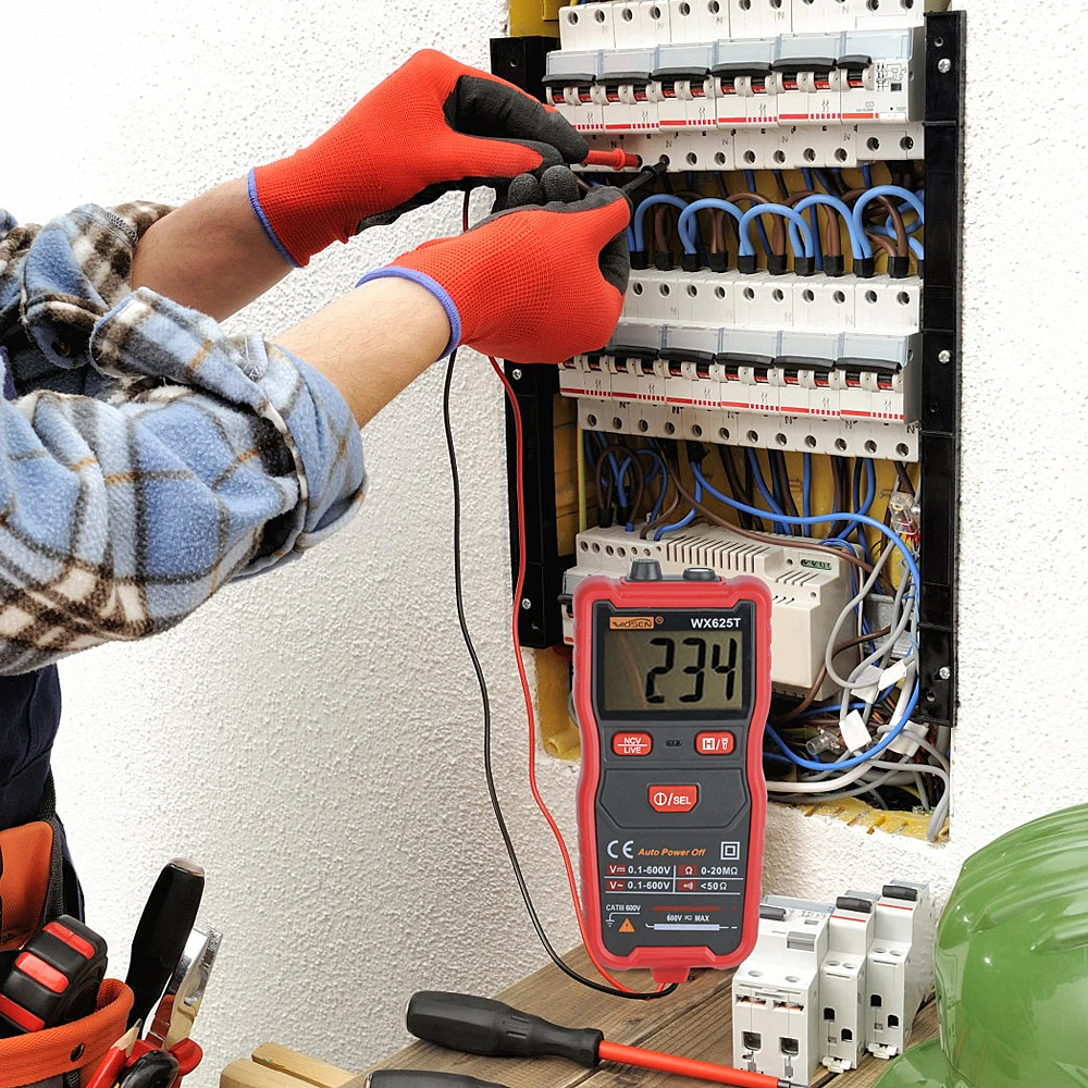 

QHTITEC Digital Multimeter LCD 625T Display Auto Ranging AC/DC voltage ohm Portable Accurate display Multimetro With Test line