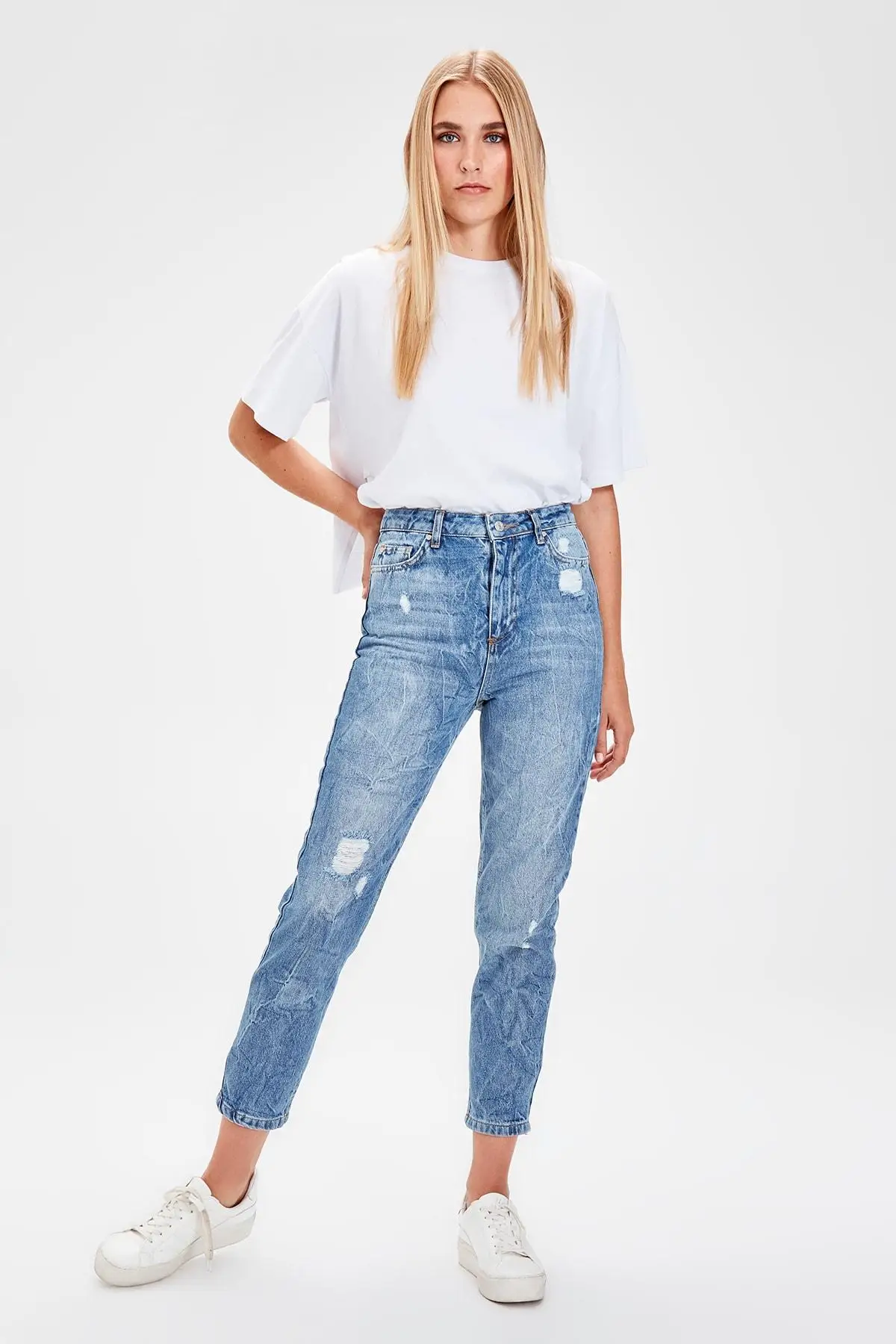 Trendyol Mavi-Flushing High Bel Mom Jeans TWOAW20JE0078
