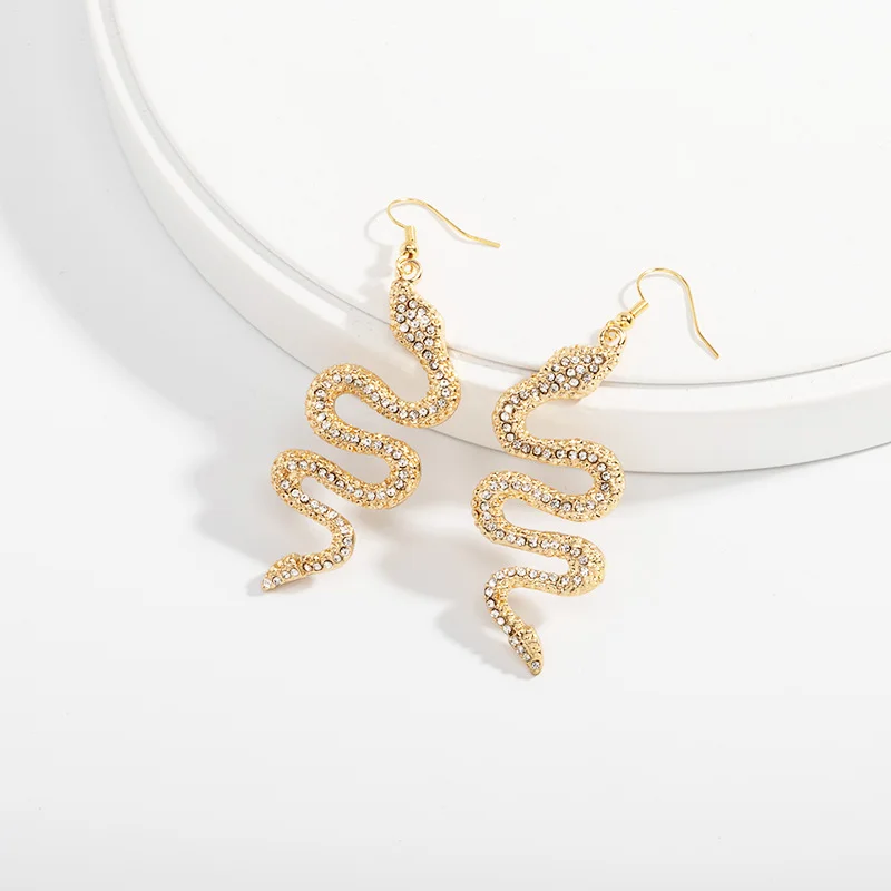 SOHOT Cute Animal India Alloy Snake Shape Pendant Women Jewelry Set Chic Gold Color Charming Birthday Jewelry Bijoux Gift