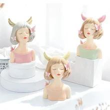 Lovely Light Luxury Girl Heart Resin Boudoir Gift Living Room Table Decoration Model Home Furnishing Homestay Furnishing