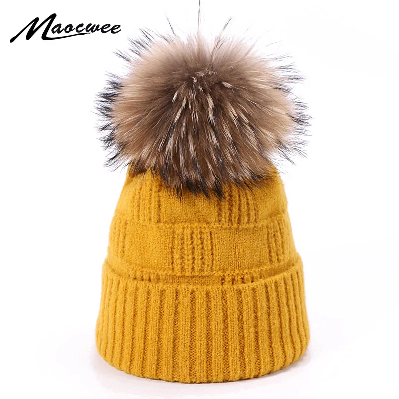 

Winter Women Real Fur Pompons Beanie Hats Knitted Outdoor Warm Skullies Beanies 2019 New Fashion Ski Caps Gorras Ladies Soft Cap