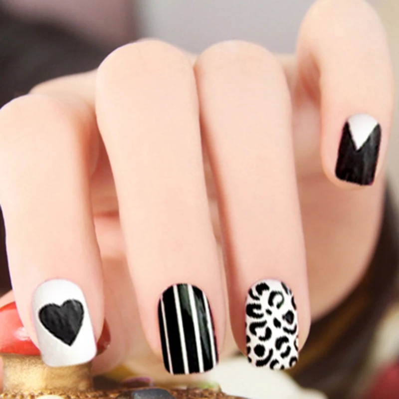 

24Pcs White Black Nail Tip Acrylic Short Full False Nail Art Tips DIY Sticker R3MF