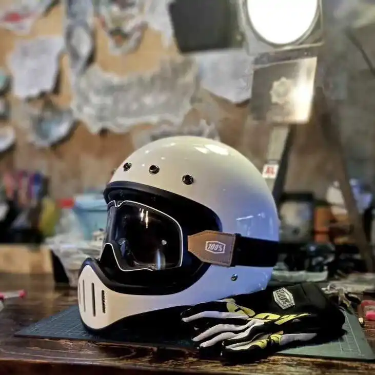 Face Guard Bikers Helmet - Image 5