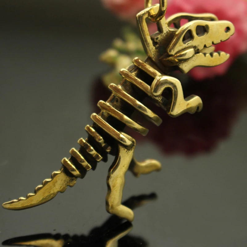 

Vintage Brass Dinosaur Skeleton Car Key Chain Solid Key Ring Pendant Outdoor Accessories EDC