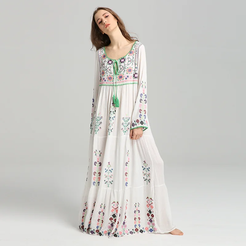 

2020 New Vintage Embroidered Flower Dress Star Celebrity Inspired Drawstring Lace-up Travel Holiday Dress