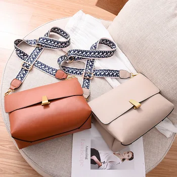

Bag Women's Vintage Leather England Style Female Handbag Fashion Chain Bolsa Feminina Pequena Casual Outdoor Women Bags JC12251