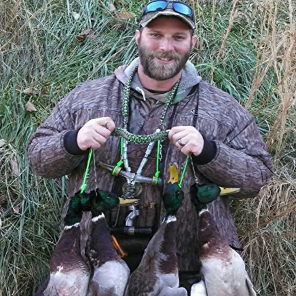 

Outdoor Tool Hunting Parachute Cord Collar Braided Flexible Corrosion Resistant Neck Hanging Rope For Outdoor Duck Whistle