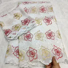 Белая Африканская Хлопковая кружевная ткань высокого качества камни швейцарская вуаль кружева Хлопок Кружева нигерийская сухая кружевная ткань для свадьбы 5+ 2 ярдов