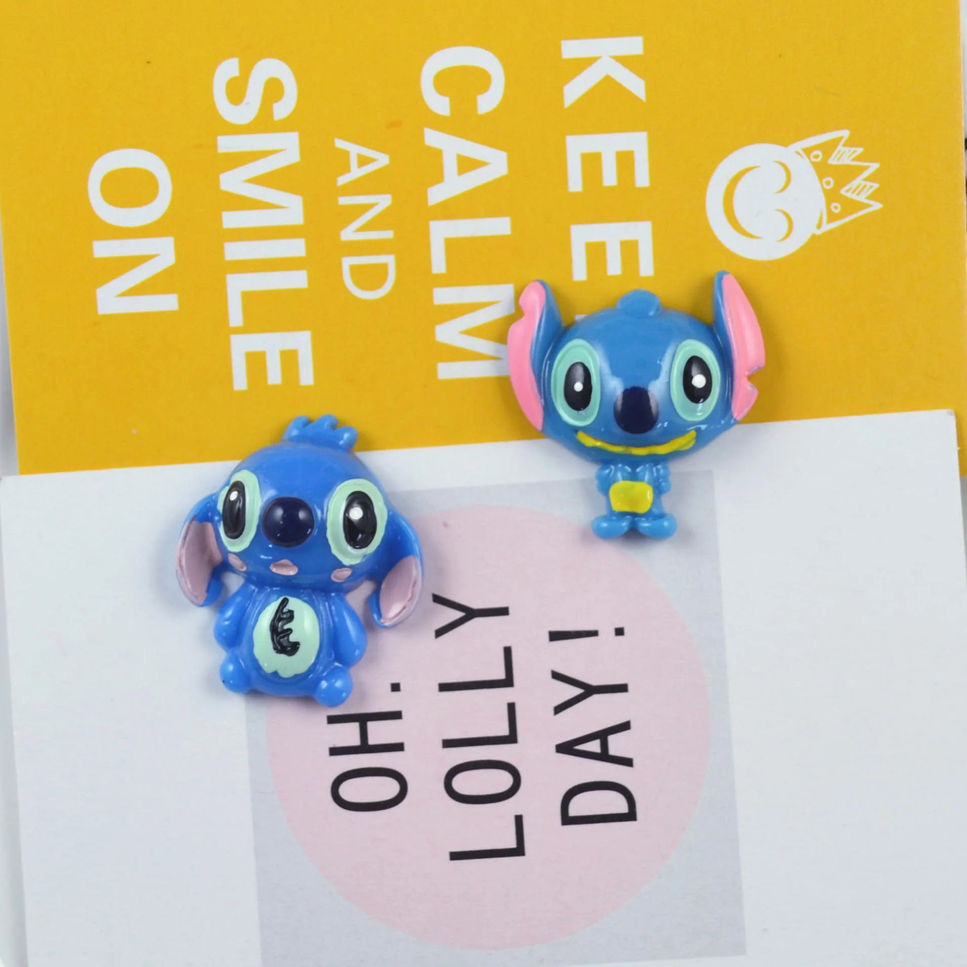 

Resin Hot Selling Cream Cell Phone Shell Accessories Children Headdress Badge Refridgerator Magnets Cartoon DIY Materials
